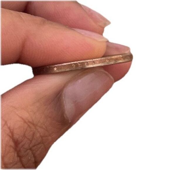 2009 Zachary Taylor Presidential Golden Dollar Coin - Picture 6 of 8